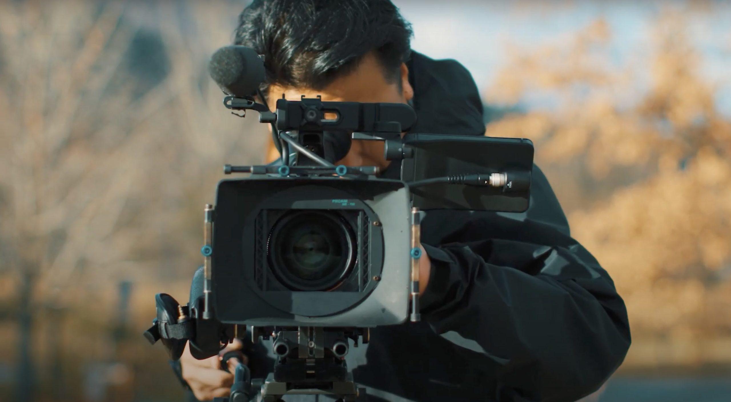 ビデオカメラマン